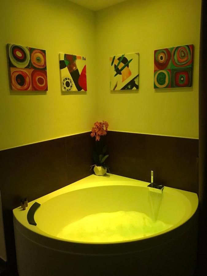 B&B In Centro Storico Salerno Luaran gambar