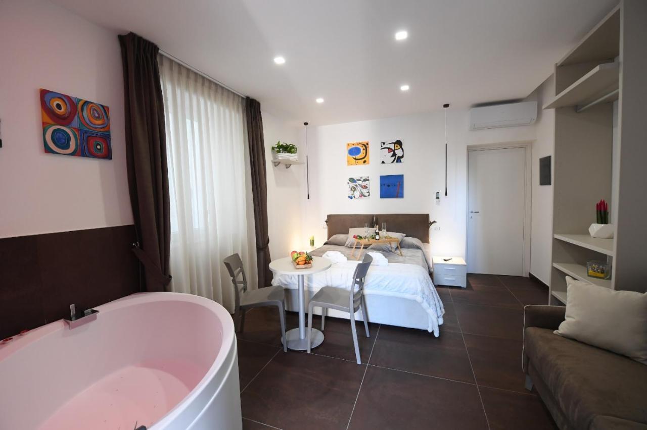 B&B In Centro Storico Salerno Luaran gambar