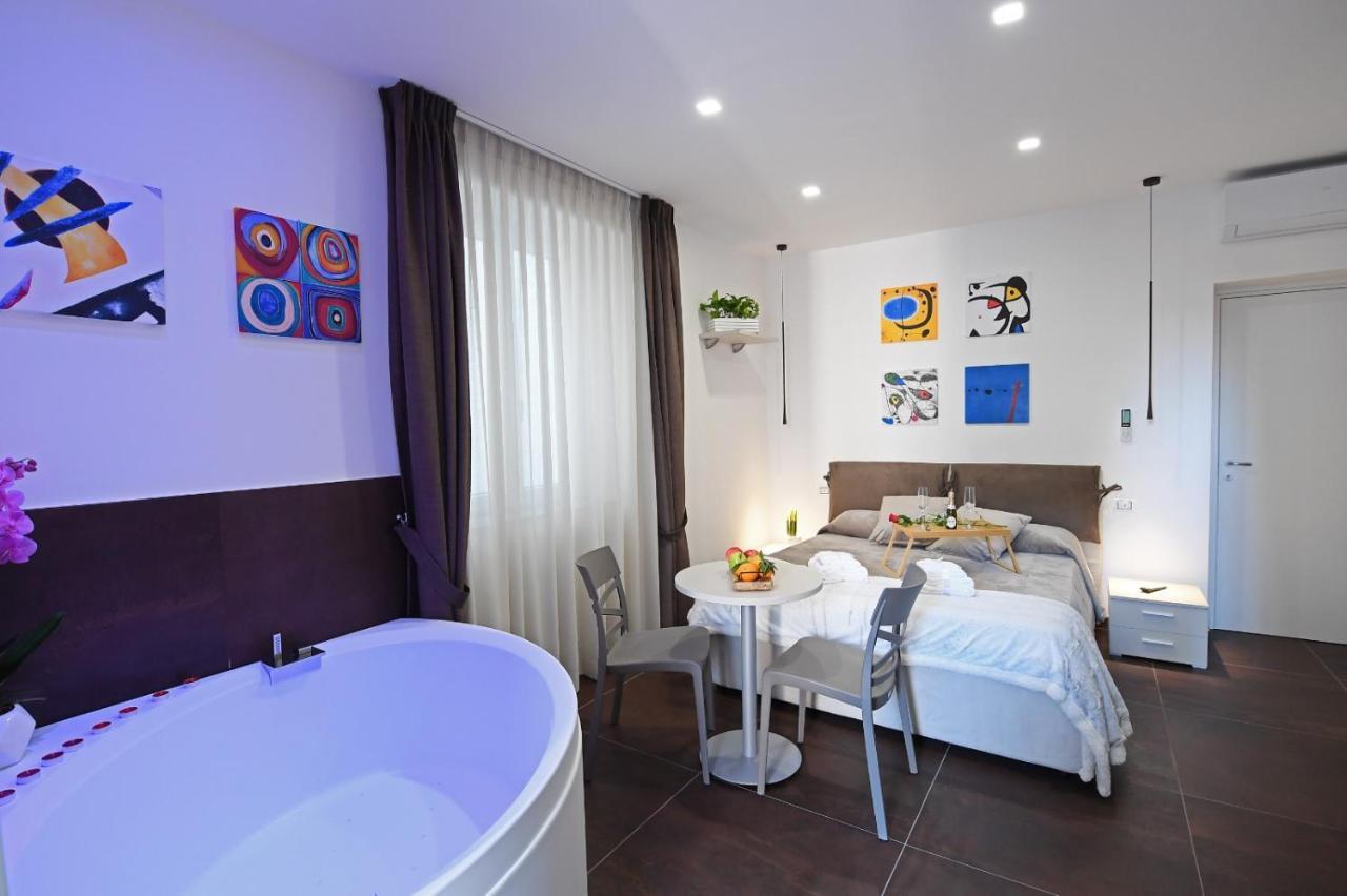 B&B In Centro Storico Salerno Luaran gambar